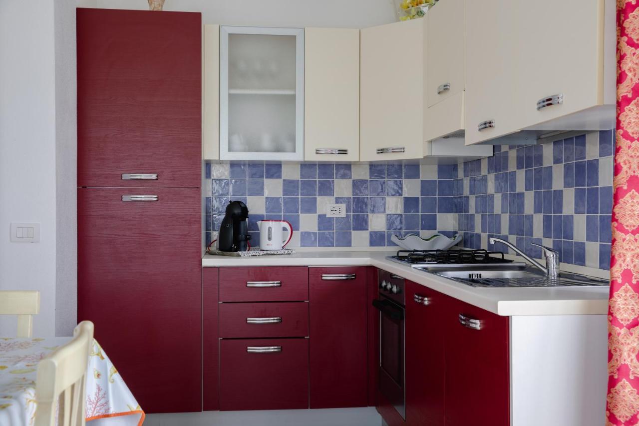 Вилла Le Residenze Di Baia Sant'Anna Танаунелла Экстерьер фото