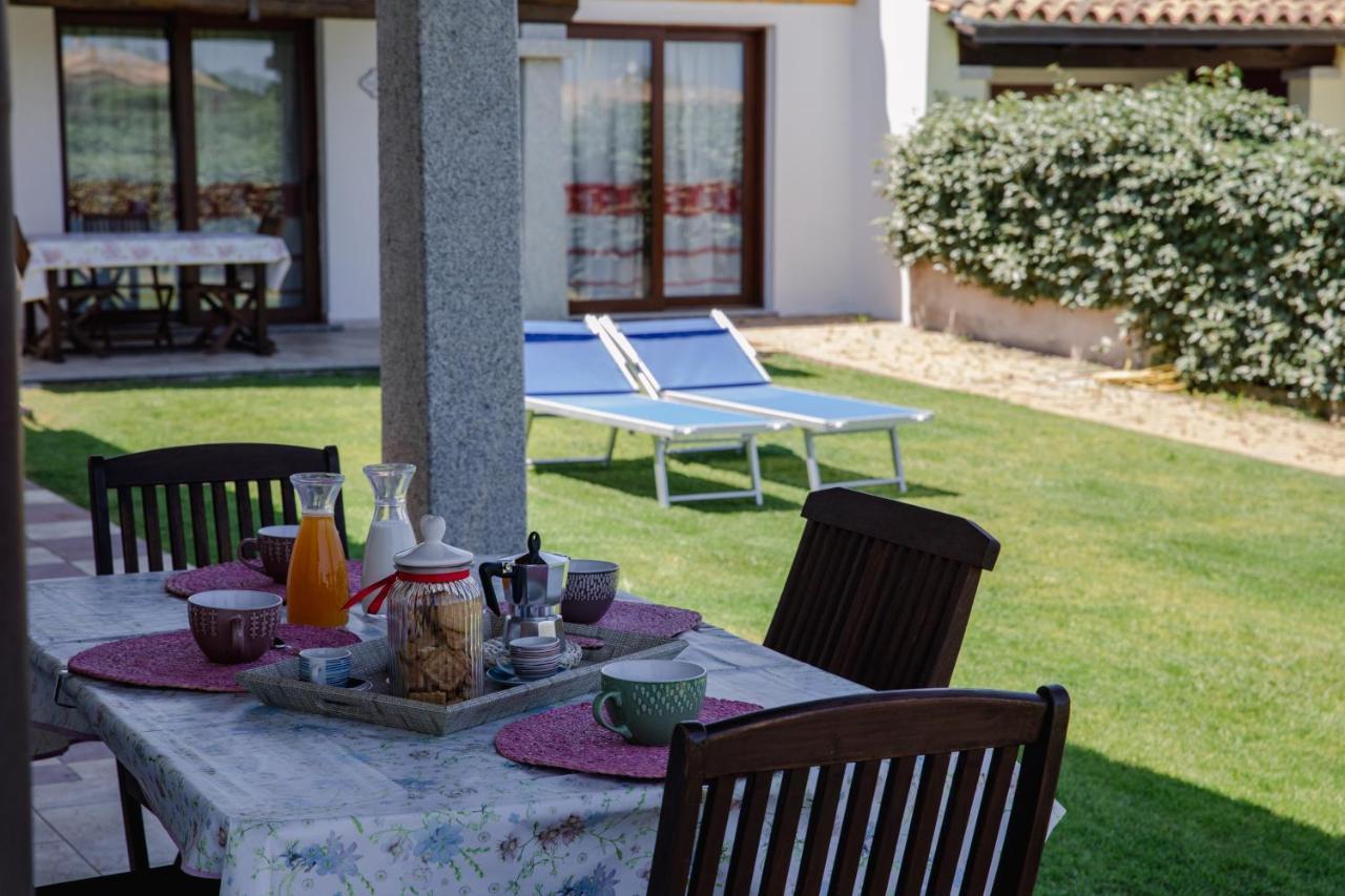 Вилла Le Residenze Di Baia Sant'Anna Танаунелла Экстерьер фото